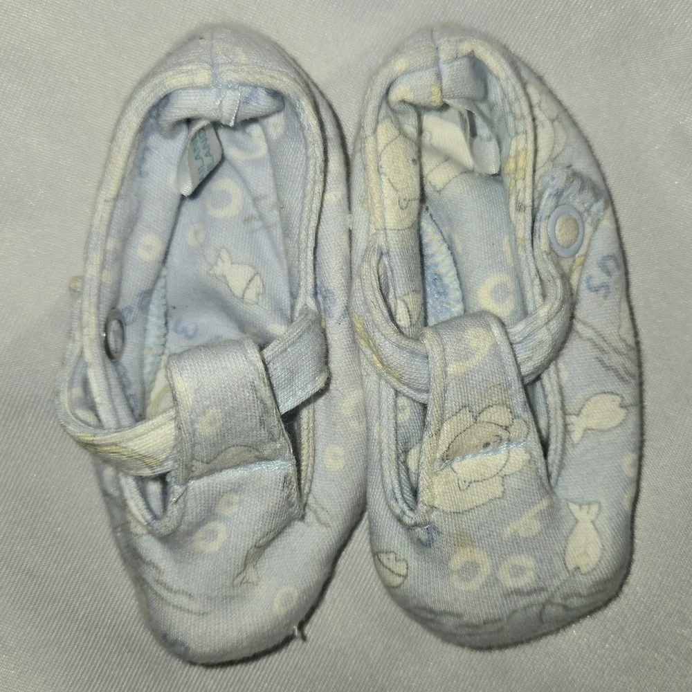 Vintage Blue Baby Booties Crib Shoes T Strap Snap Closure Soft Bottom 3-6
